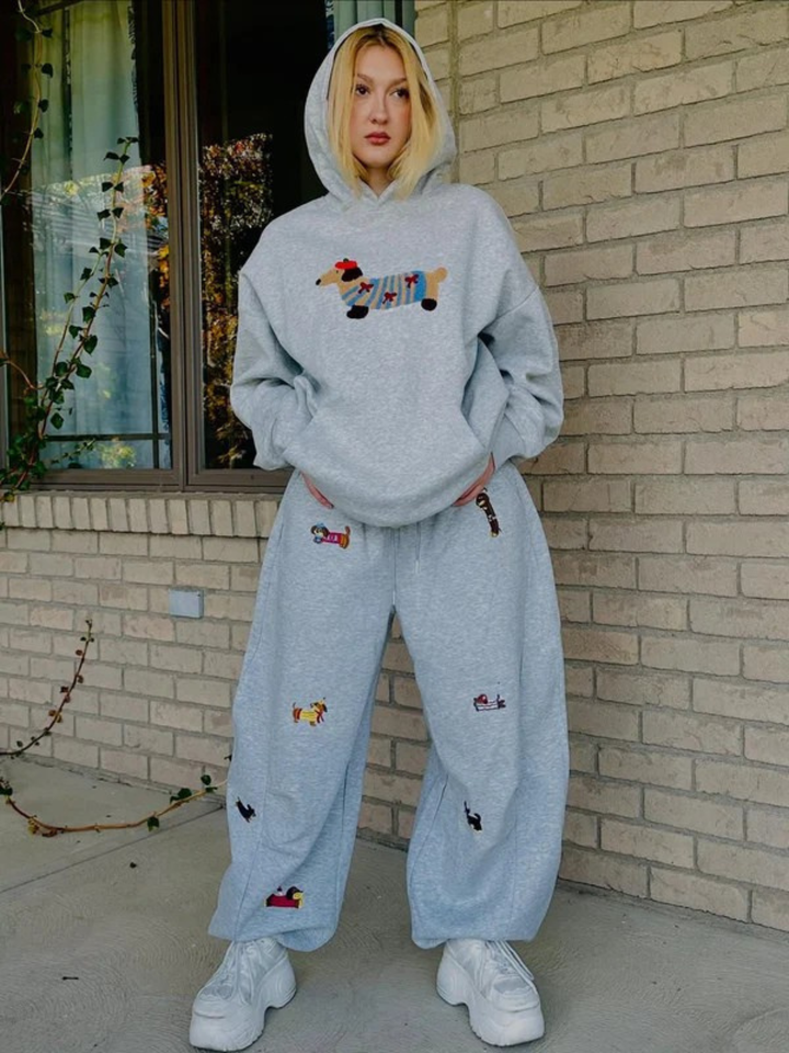 Milo Embroidered Barrel Sweatpants