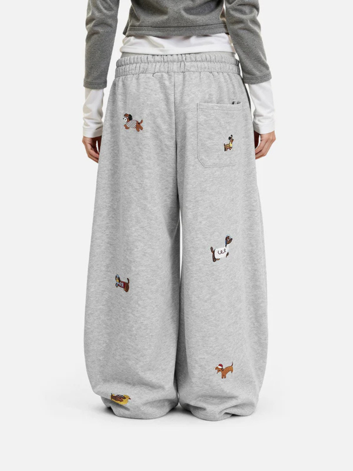 Milo Embroidered Barrel Sweatpants
